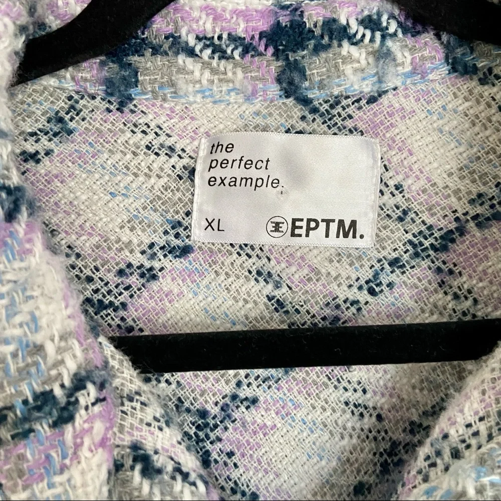 Knit Oversized Shacket EPTM Women’s XL Purple White Navy Blue Plaid